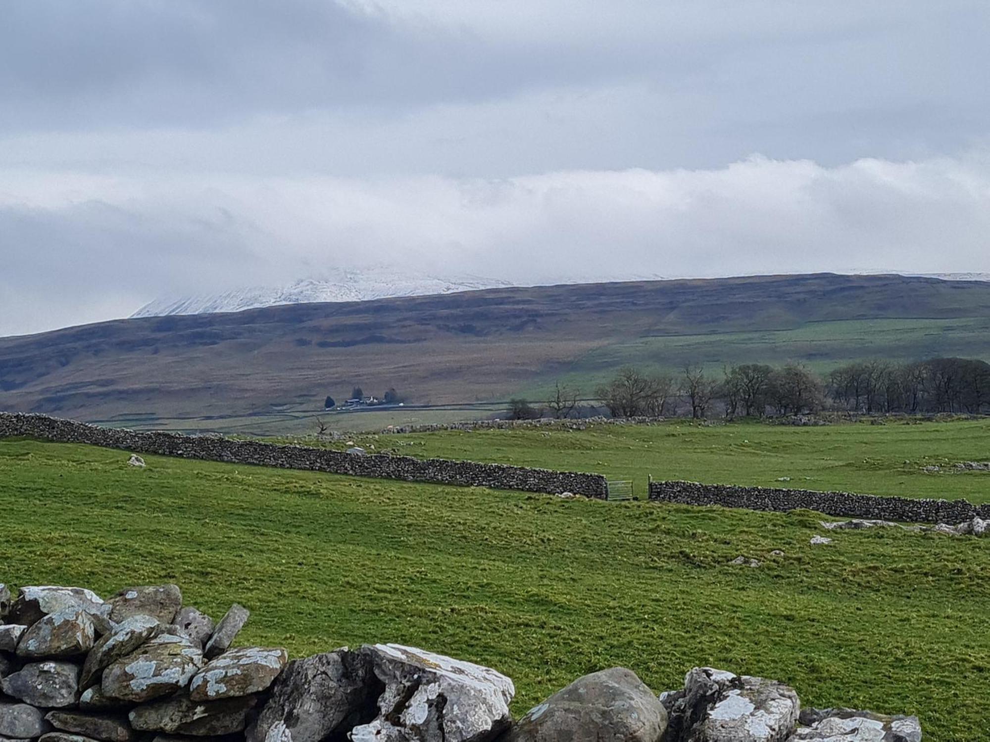 Marian Cottage Ingleton  Exterior photo